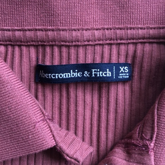 Cropped Button down - Picture 2 of 3